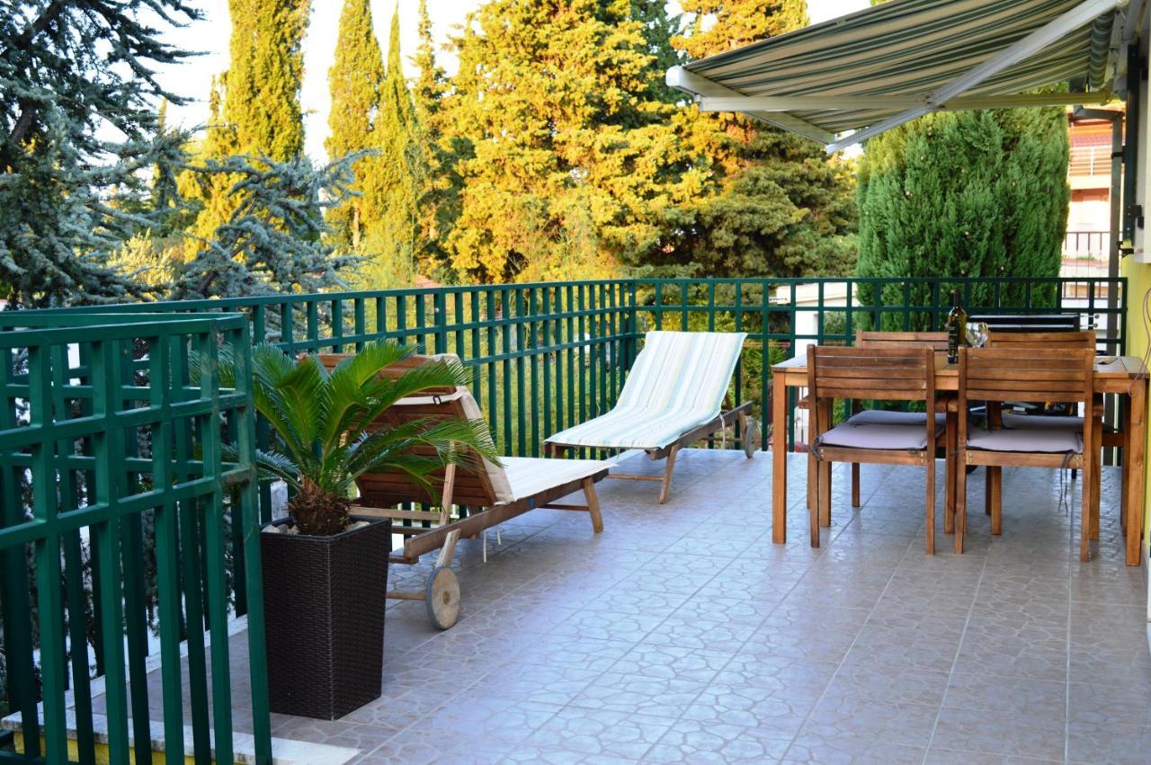 Apartments Vukovic สตารีกราด ภายนอก รูปภาพ